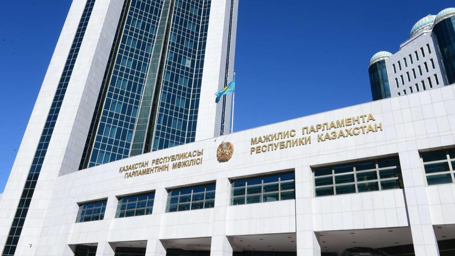 Трансферт көлеміне қатысты құжат Мәжіліске қайтарылды