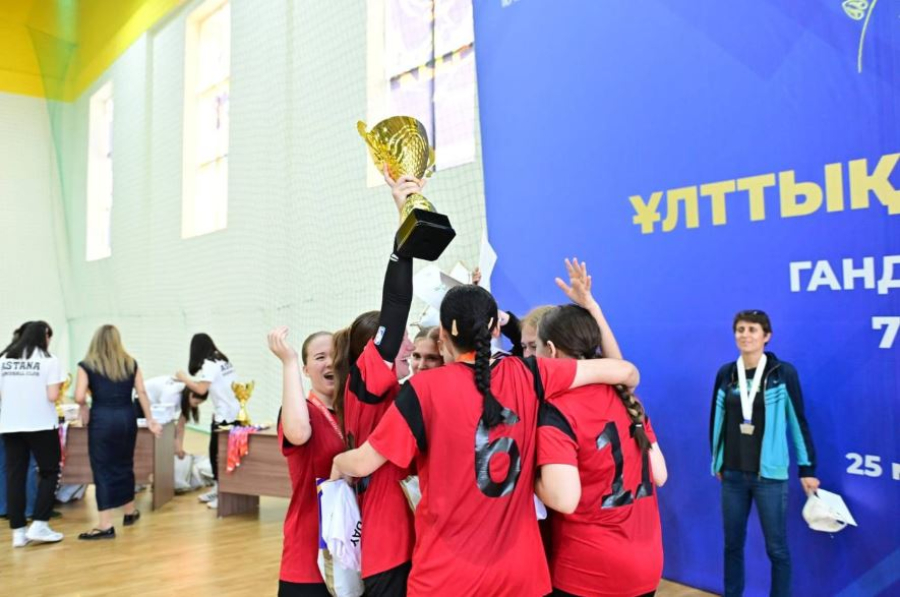 Астанада гандболдан Ұлттық мектеп лигасының финалы өтті