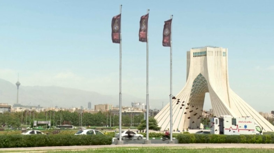 Иран АҚШ-пен тікелей емес келіссөзде ядролық қаруды қайткенде шектейтінін айтты