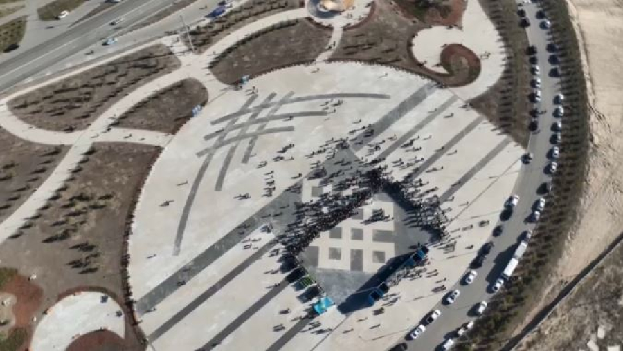 Новый парк в форме юрты открыли в Семее