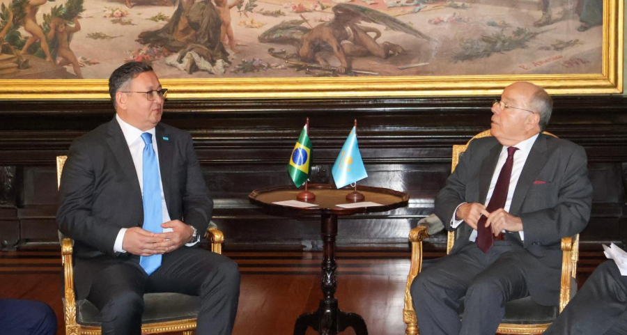 Главы МИД Казахстана и Бразилии провели встречу в Рио-де-Жанейро