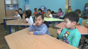Усилить безопасность детей на законодательном уровне планируют в Казахстане