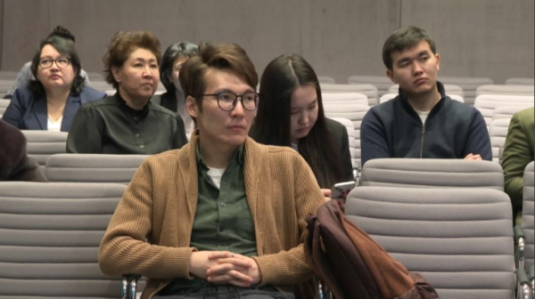 Неуплата алиментов: 15 тыс. казахстанцев не смогут покинуть страну