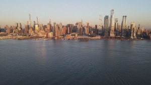 Нью-Йорк постепенно тонет под весом небоскрёбов