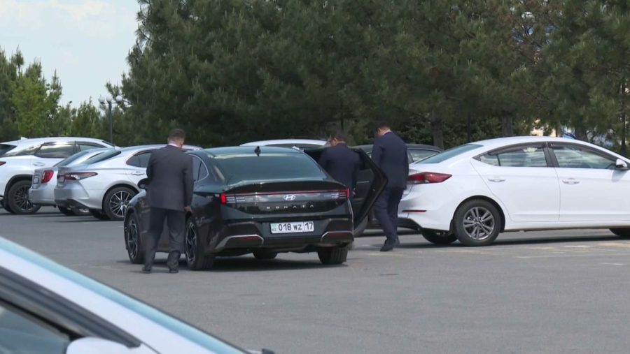 Руслан Берденовтің жүргізушісі қаскөйге тойтарыс беруге тырысқан