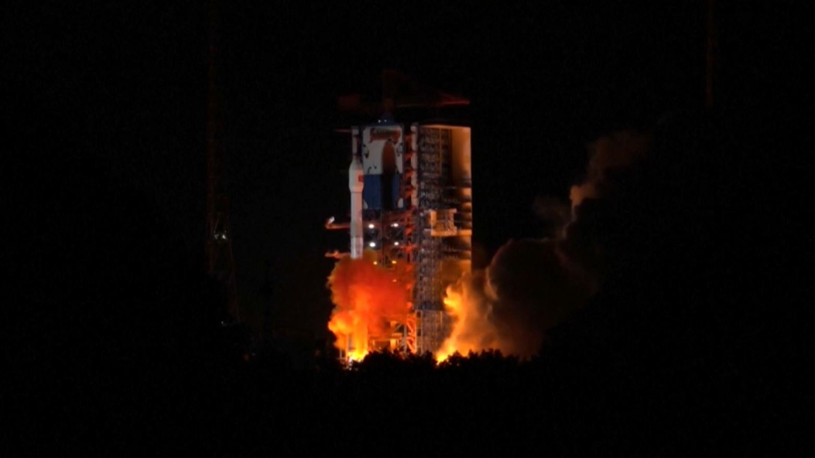 Қытай жаңа байланыс технологиясын сынайтын жер серігін ұшырды