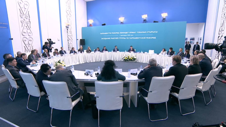 Парламенттік реформа жөніндегі жұмыс тобының кезекті отырысы өтті