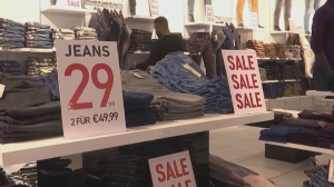 Запрет на уничтожение непроданной одежды планируют ввести в ЕС