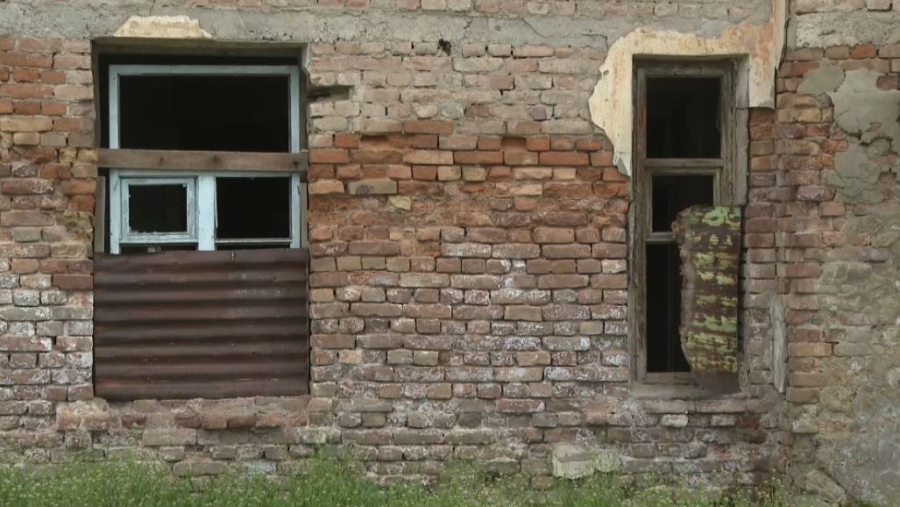 Жители Сарыозека ожидают переселения из ветхих домов