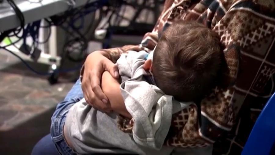 8000 детей мигрантов депортировали из США