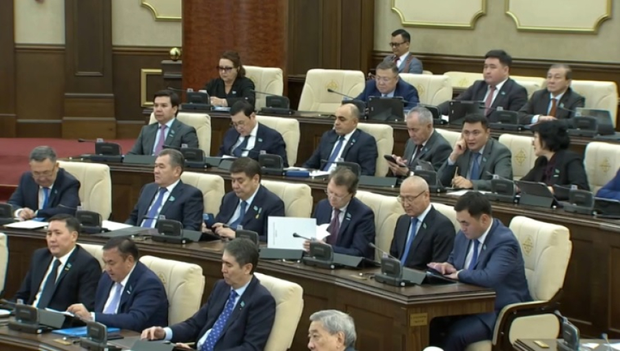 Депутаты Мажилиса во втором чтении приняли новый Строительный кодекс