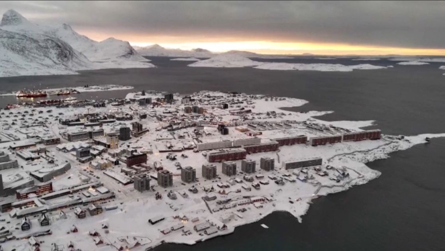 Дания Гренландияға әскер үшін кеме жібереді