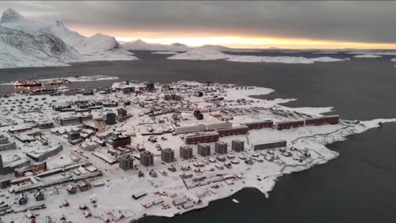 Дания Гренландияға әскер үшін кеме жібереді