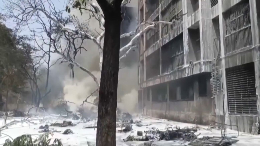 291 человек погиб в авиакатастрофе в Индии