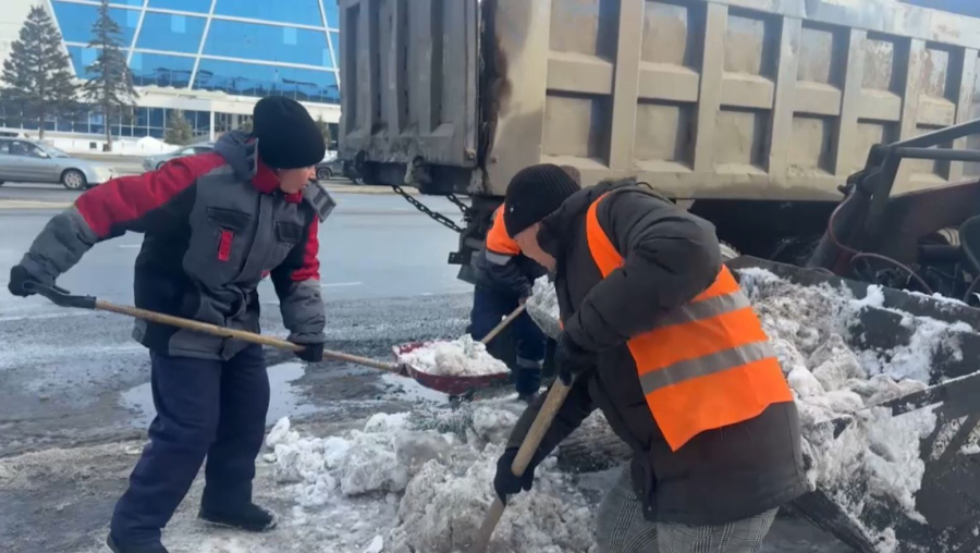 Өскеменде коммуналдық мекеме қызметкерлері жұмыс уақытынан тыс еңбегіне ақы алады