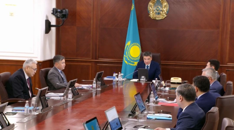 Қазақстанның өнеркәсіптік саясатын жетілдіру мәселесі талқыланды