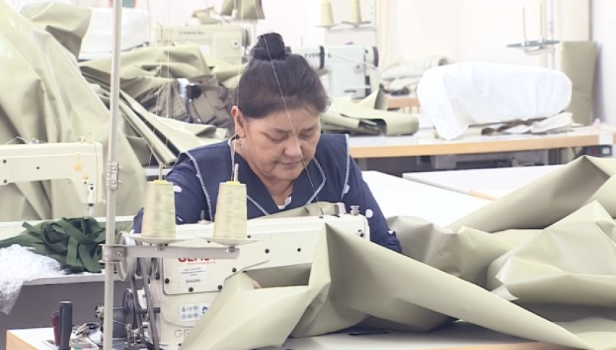 Экспорт продукции легкой промышленности увеличился в 2,5 раза