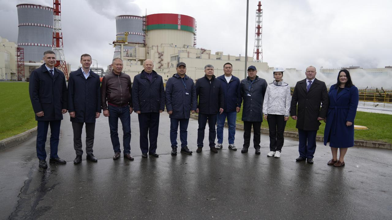 Казахстанские спасатели изучили систему безопасности Белорусской АЭС