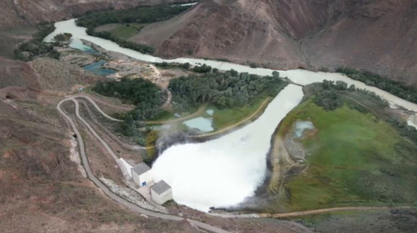 На крупных водохранилищах страны начали контролируемый сброс воды
