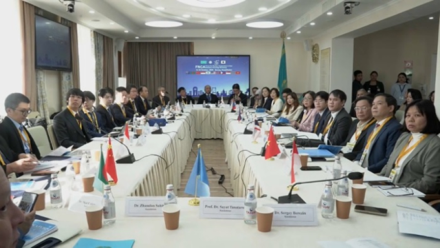 Международный форум онкологов прошел в Семее