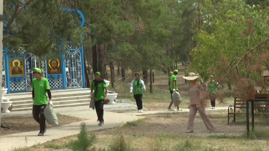 Абай облысында киелі орындар қоқыстан тазартылды