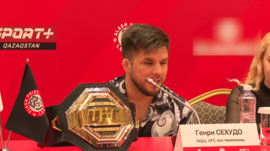 Бывший чемпион UFC выступит на турнире в Астане