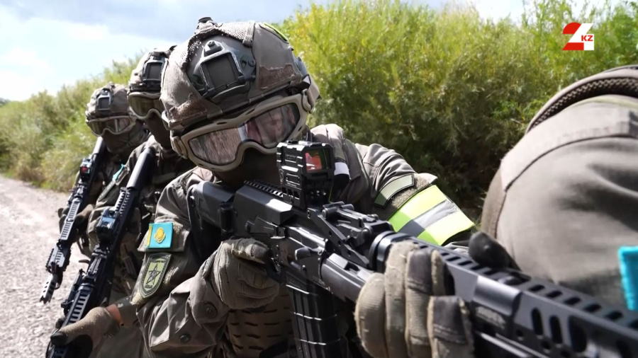 «Айбын» Президенттік полкіндегі 48 сағат. Әлеуметтік эксперимент