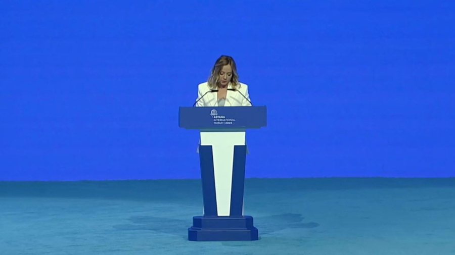 Премьер-министр Италии выступила с докладом на Международном форуме «Астана»