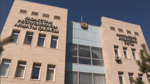 Жалғызбасты жандардың пәтерін заңсыз сатқандар сотталды