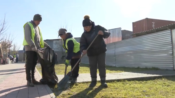 Шымкентте экоакция аясында 100 тонна қоқыс шығарылды