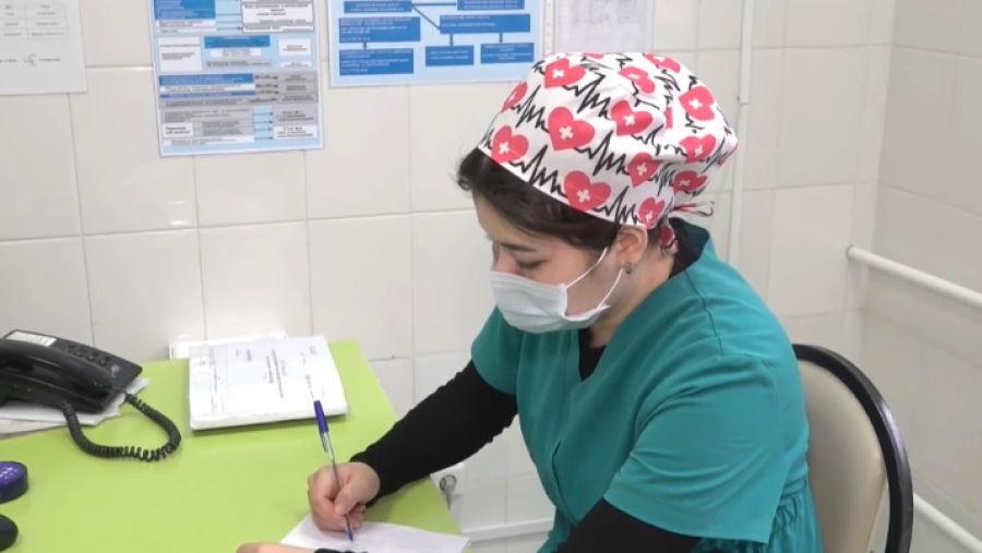 В ЗКО сокращается дефицит врачей