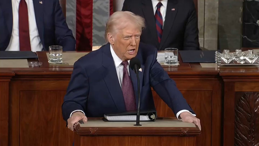 Д. Трамп мемлекеттік қарыз шегін алып тастауды ұсынды