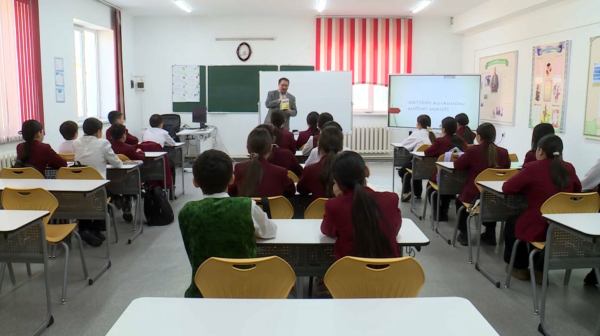 Литературную школу открыли в Жетысу