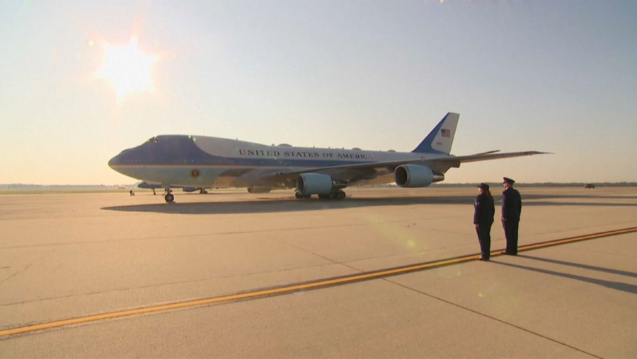 Трамп Аляскаға аттанды