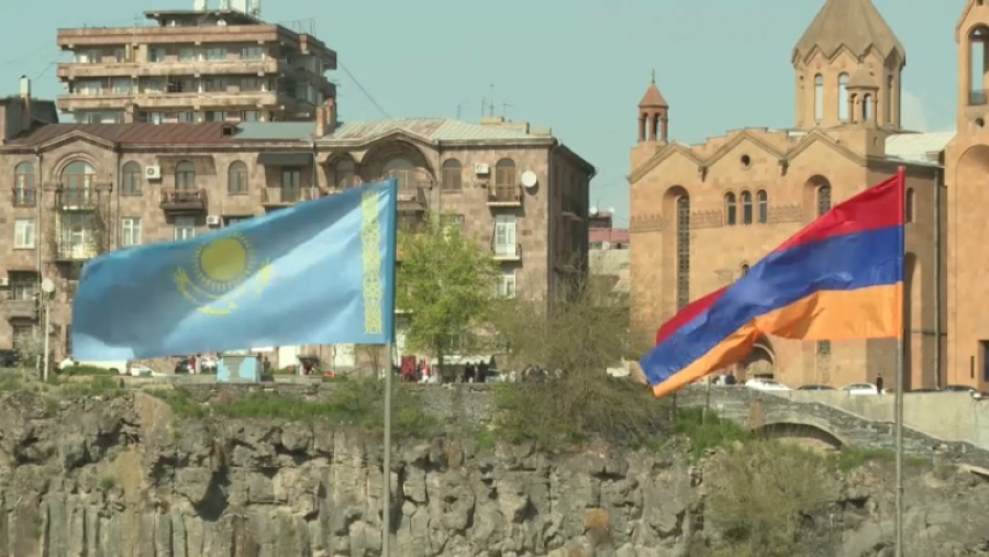 Дипломатическим отношениям Казахстана и Армении – 33 года