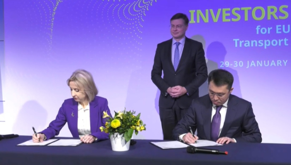 ЕИБ выделит 1,5 млрд евро на развитие транспорта в ЦА