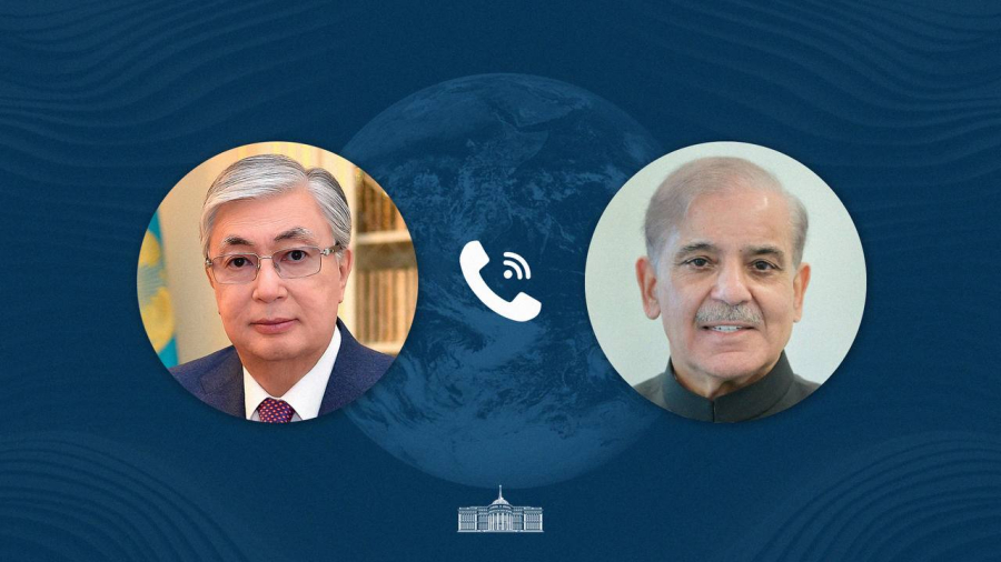 Состоялся телефонный разговор Президента Казахстана с Премьер-министром Пакистана