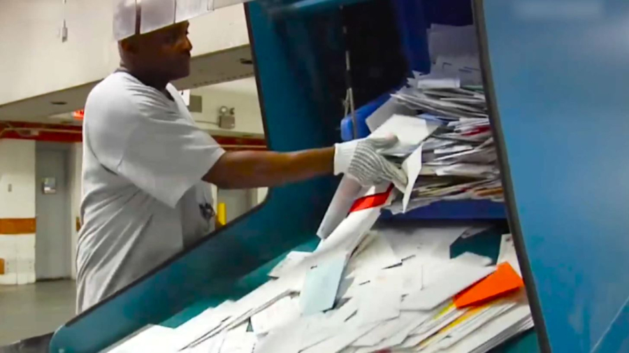 Дания поштасы хат жеткізуді тоқтатады