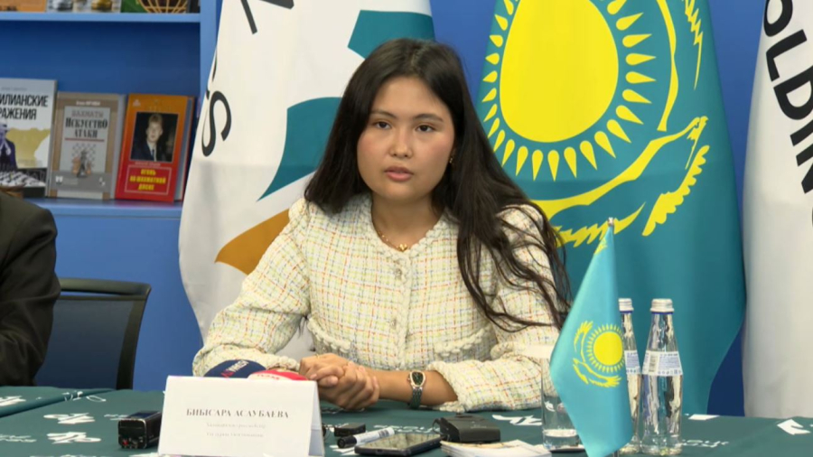Бибисара Асаубаева стартовала на турнире претенденток