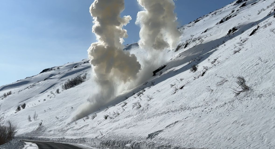 «Казселезащита» МЧС РК устраняет лавинную опасность