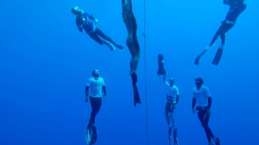 Установлен новый мировой рекорд по фридайвингу