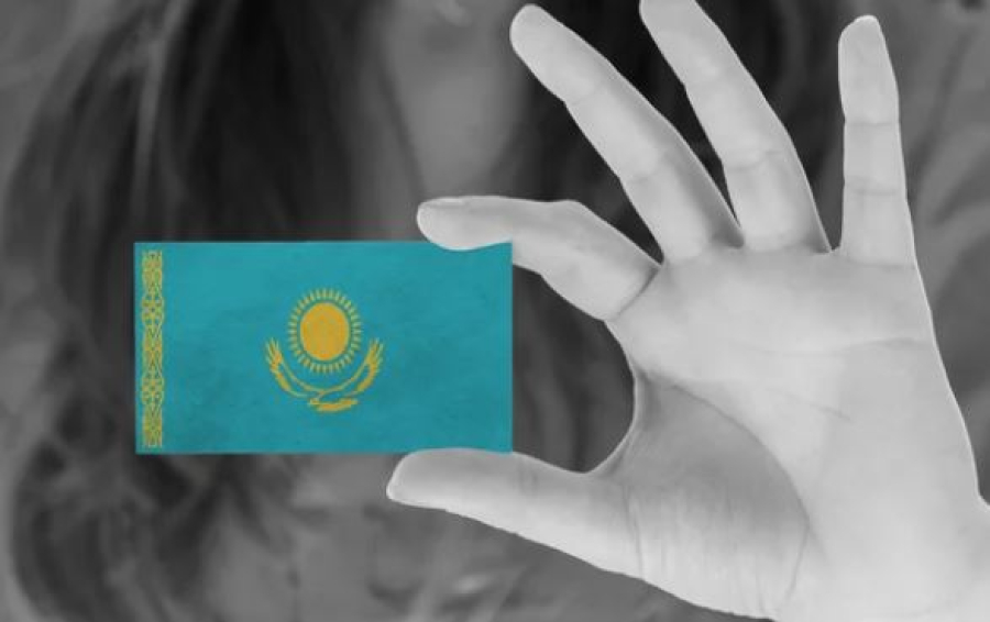 До конца апреля в Казахстане заработает онлайн-замена удостоверений личности