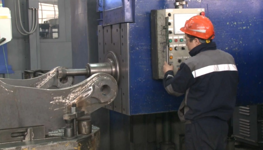 Около 2,5 млн казахстанцев заняты в сфере рабочих профессий