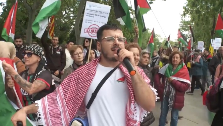 Протестующие в Испании призывают Израиль к прекращению огня