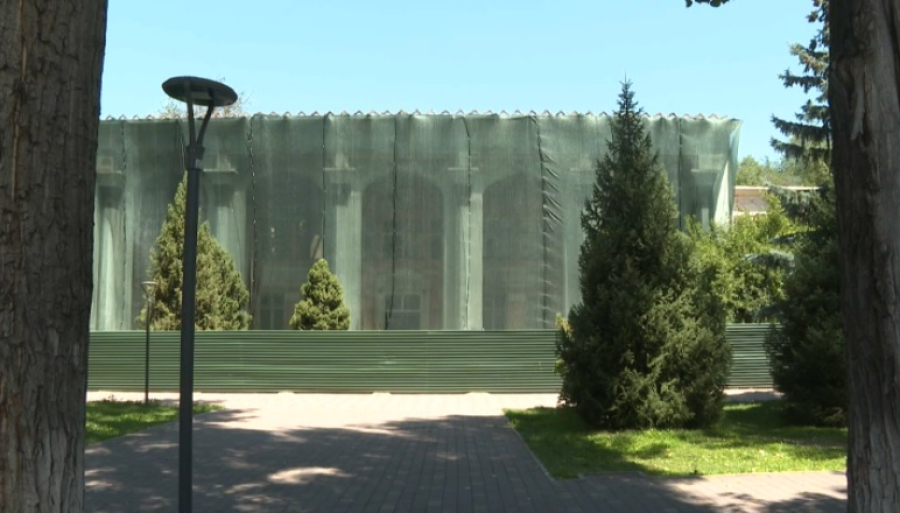 Ремонт исторического здания больницы снова отложили