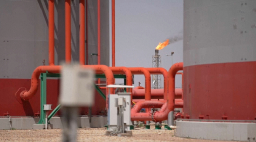 Нефть дешевеет после сделки Израиля и Ливана
