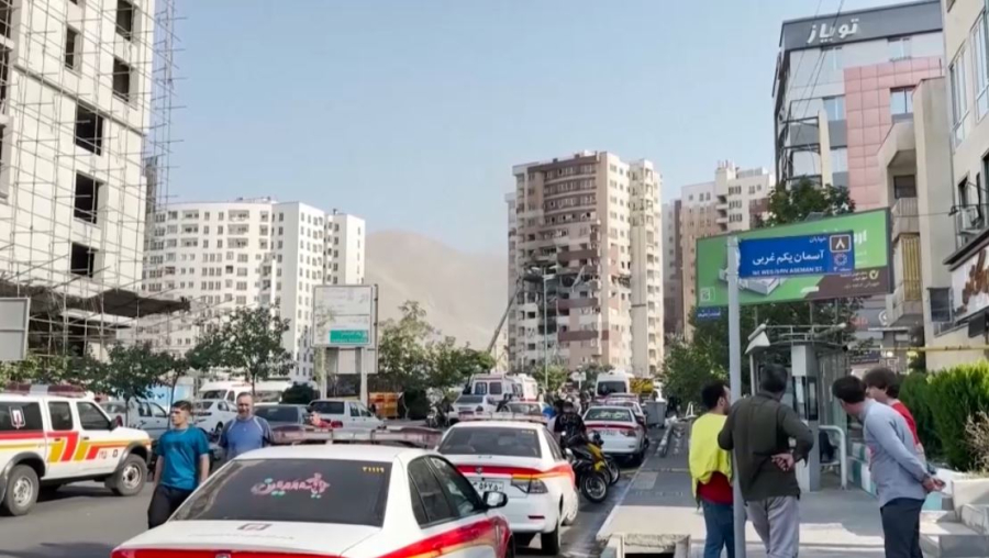 Израиль соққысынан кейін Тегеран тұрғындары бас сауғалап кетті