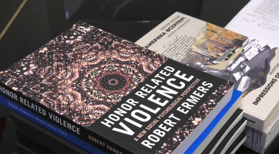 Книги казахских учёных презентовали в Амстердаме