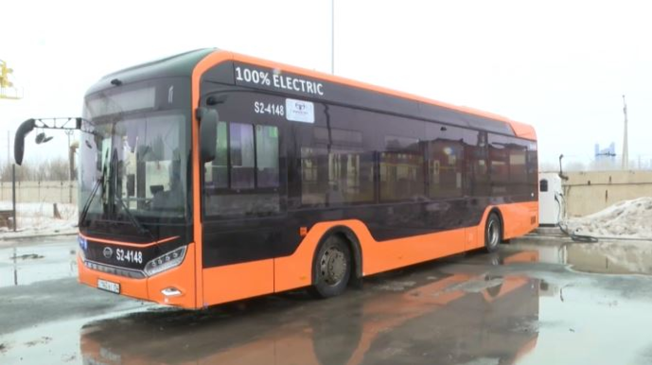 Новые электробусы вышли на маршруты в Актобе