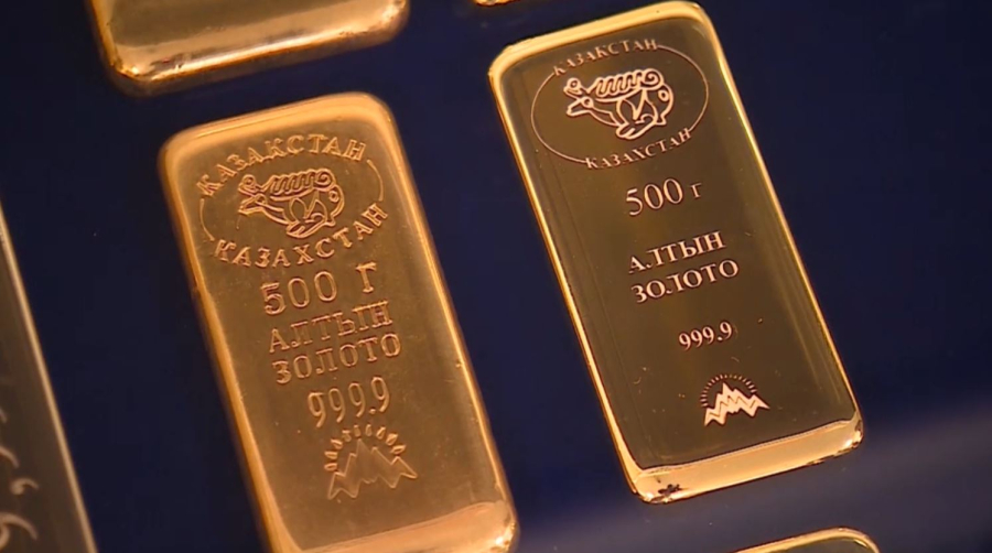 Как меняется цена на золото